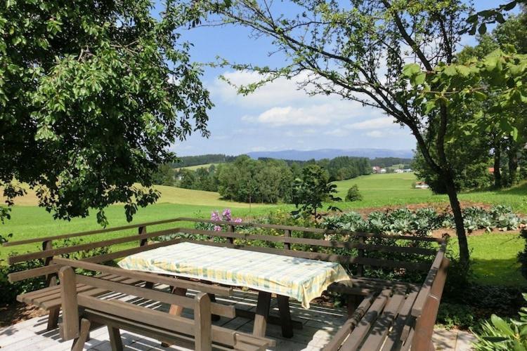 Cozy Apartment In Sonnen Bavaria Near Forest Екстериор снимка